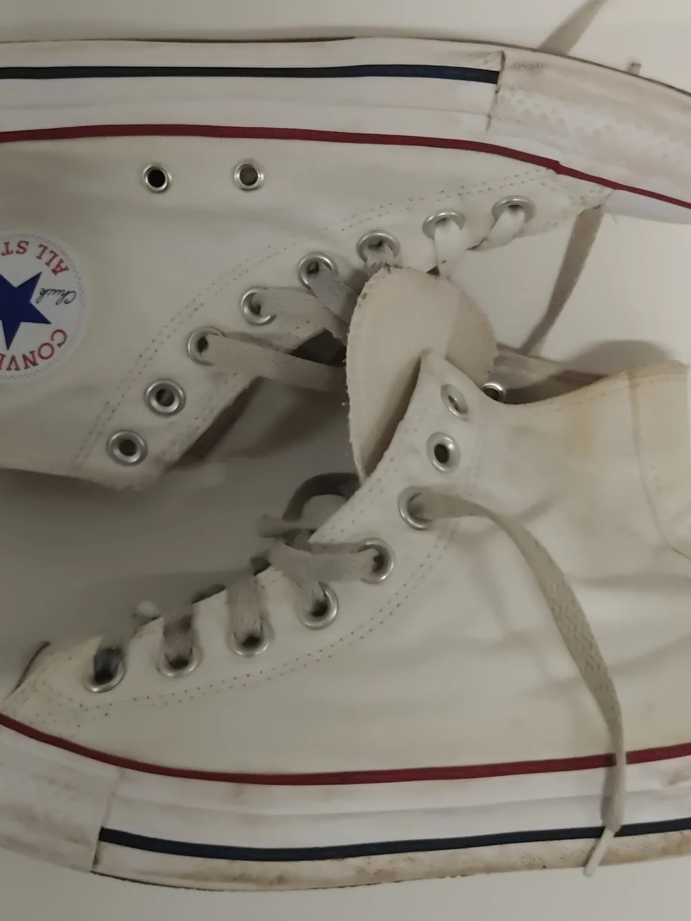 Converse Chuck Taylor All Star Low Top White Women 8.5 Men 6.5 Canvas Sneakers